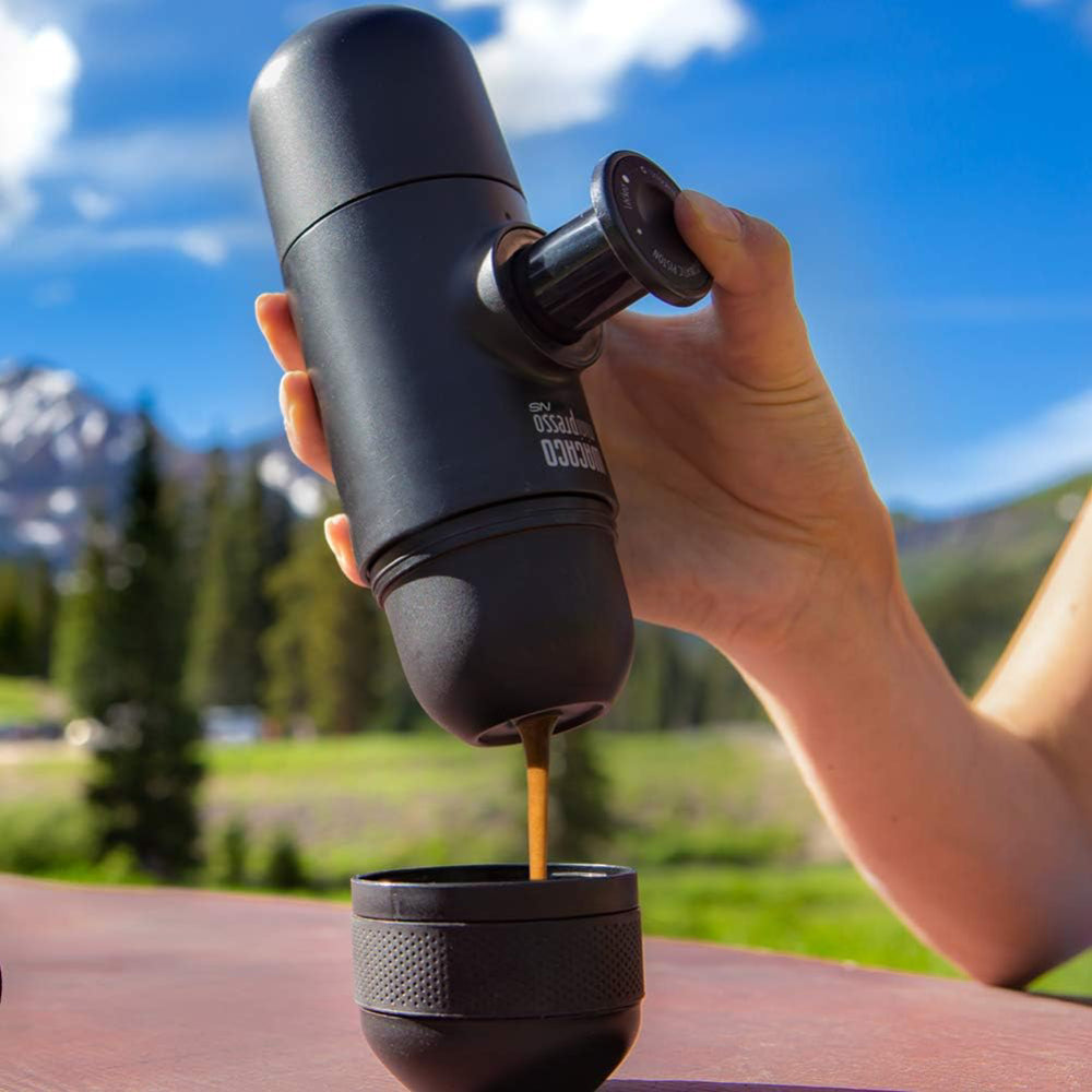 Minipresso NS: macchina da caffè portatile per l'espresso in movimento